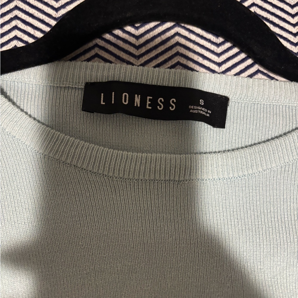 SIZE S LIONESS DRESS - Picture 2 of 4